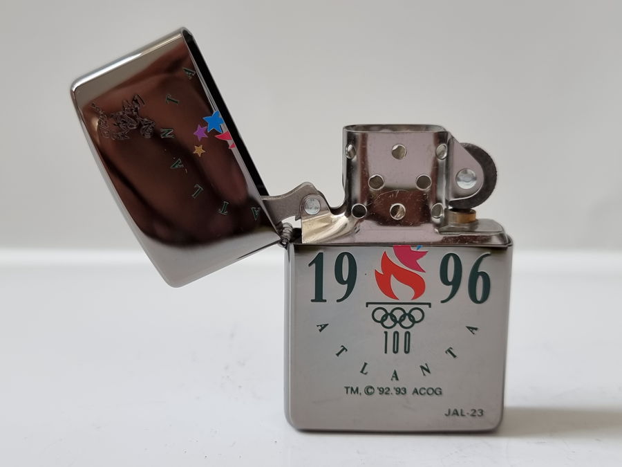 Zippo 