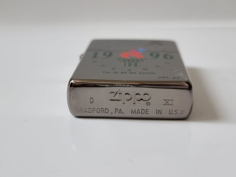 Zippo 