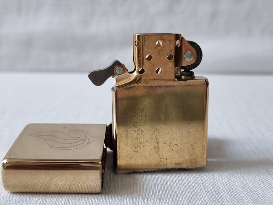 Zippo solid brass 1993