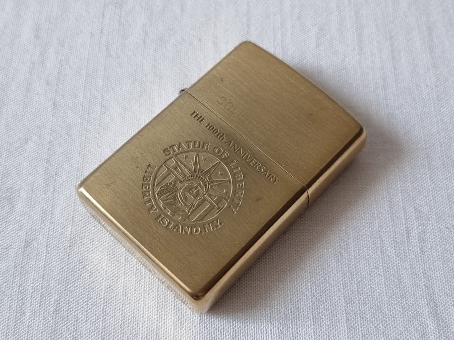 Zippo Solid Brass 1997