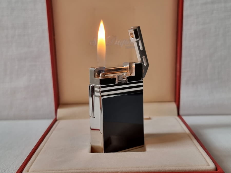 S.T Dupont Ubran Lighter
