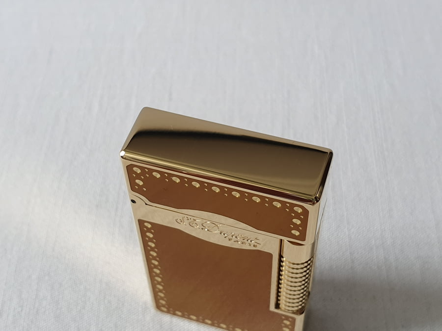 S.T Dupont Le Grand Lighter