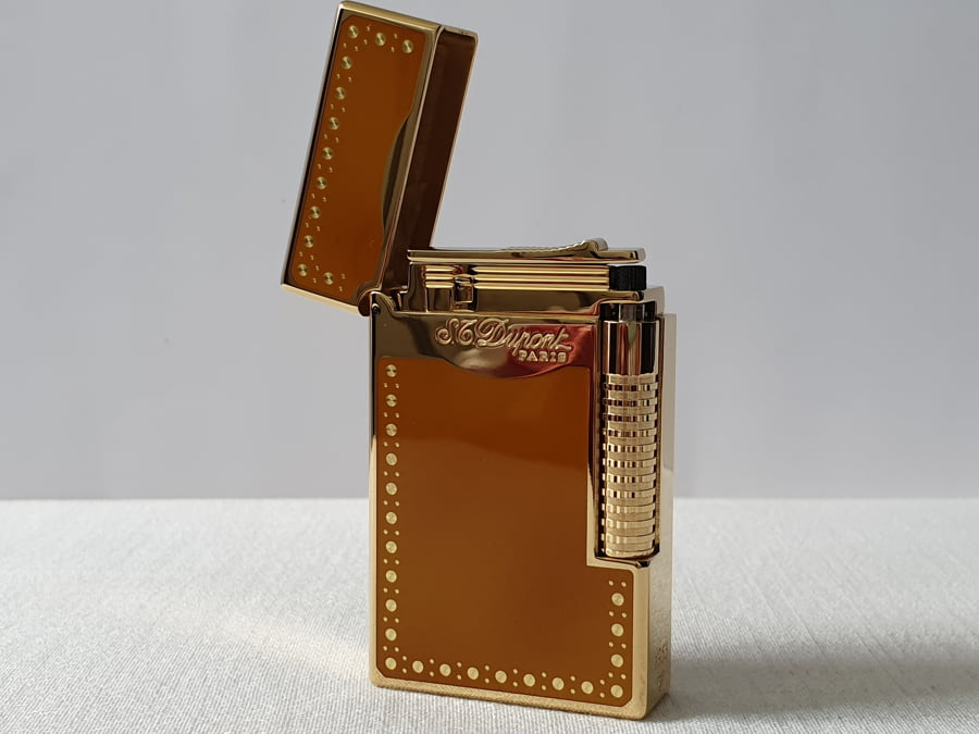 S.T Dupont Le Grand Lighter