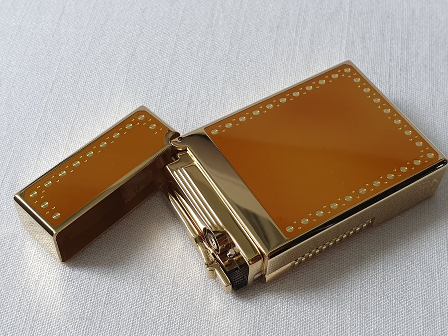 S.T Dupont Le Grand Lighter