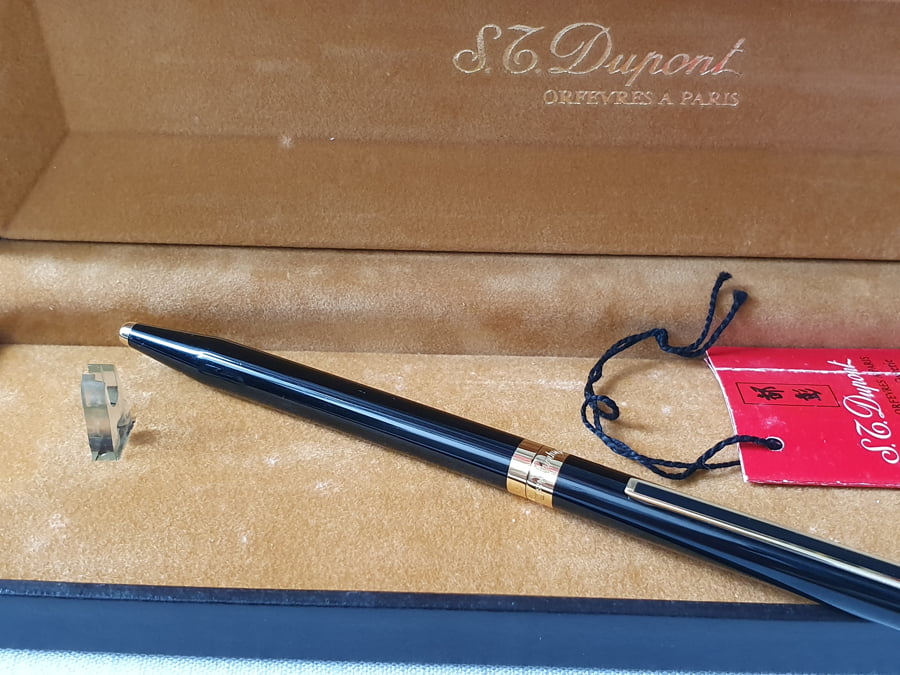 Bút S.T Dupont