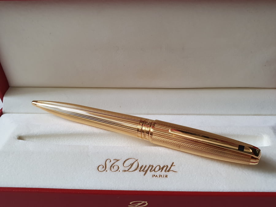 Bút Bi S.T Dupont