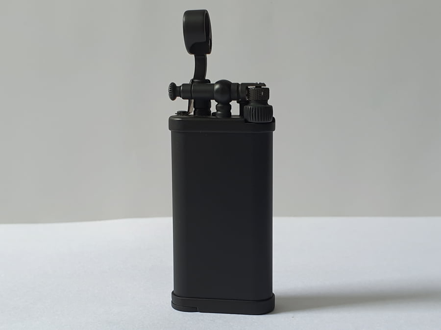 Im Corona Pipe lighter