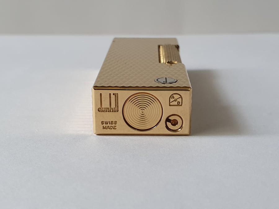 Bật lửa Dunhill