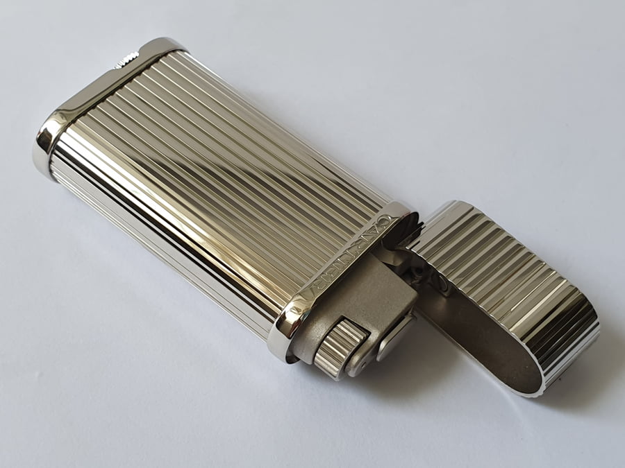 Bật lửa Cartier