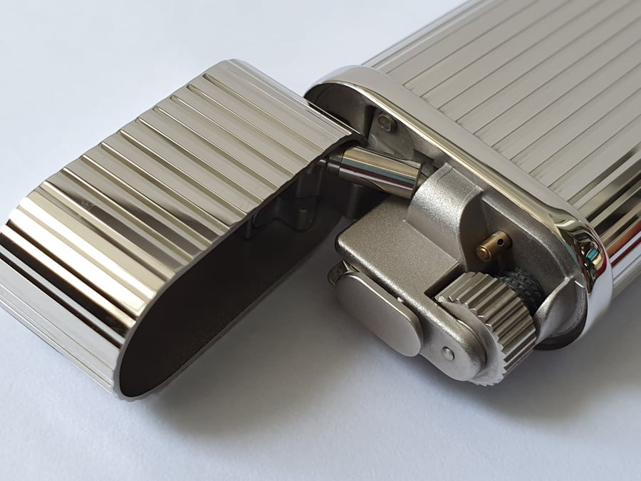 Bật lửa Cartier