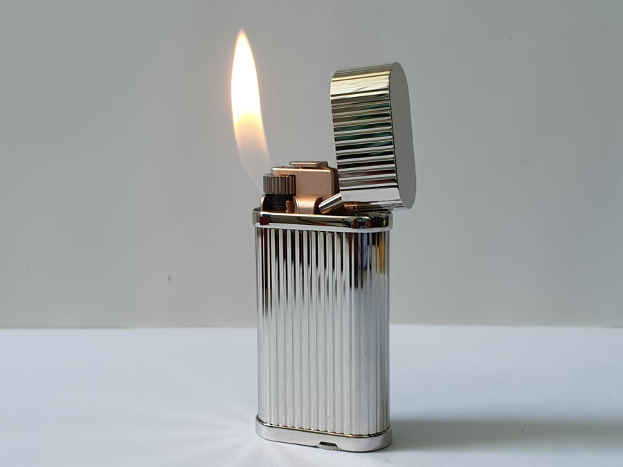 Bật lửa Cartier