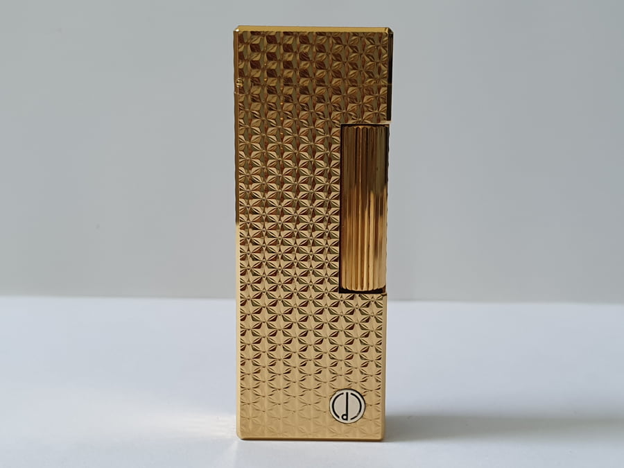 Bật lửa Dunhill