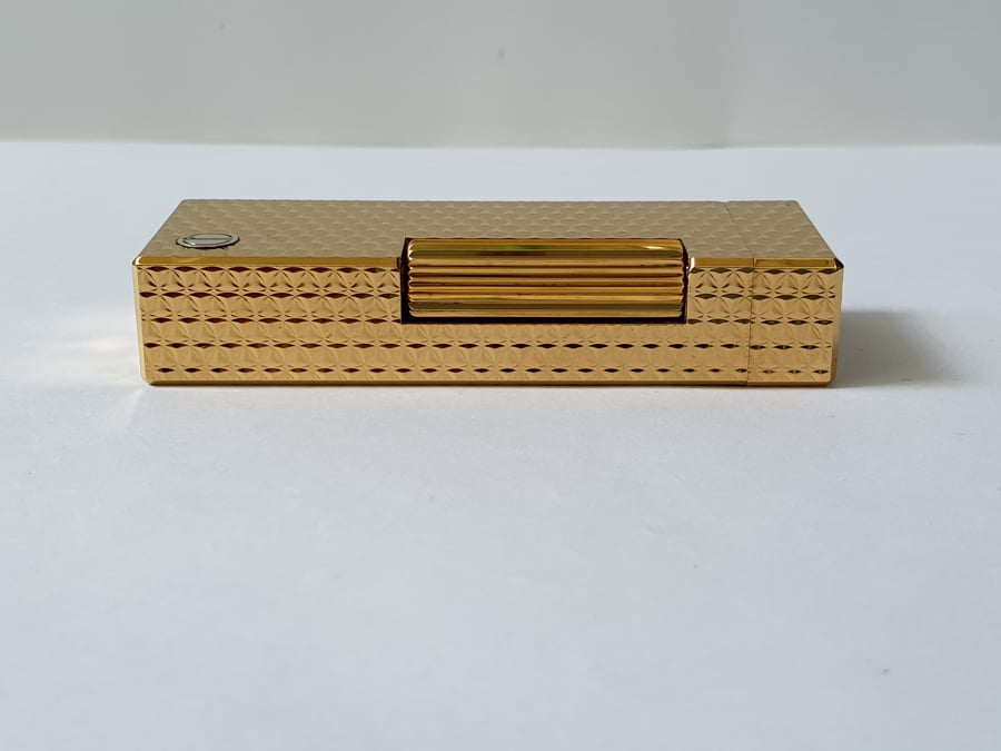 Bật lửa Dunhill