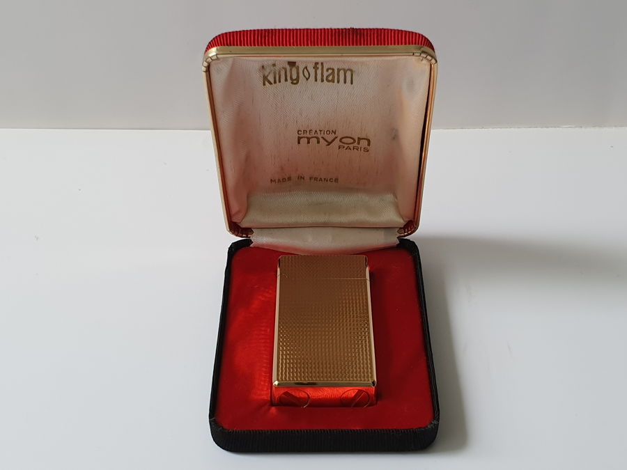 Bật lửa Myon