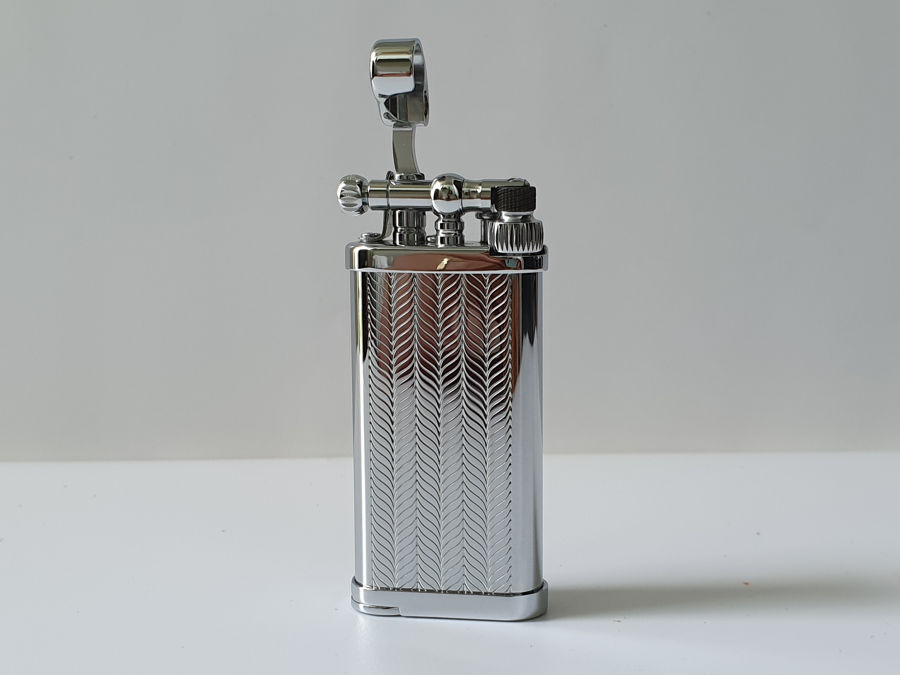 Im Corona Pipe Lighter