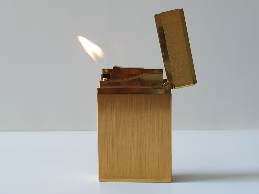 S.T Dupont line2 Gold