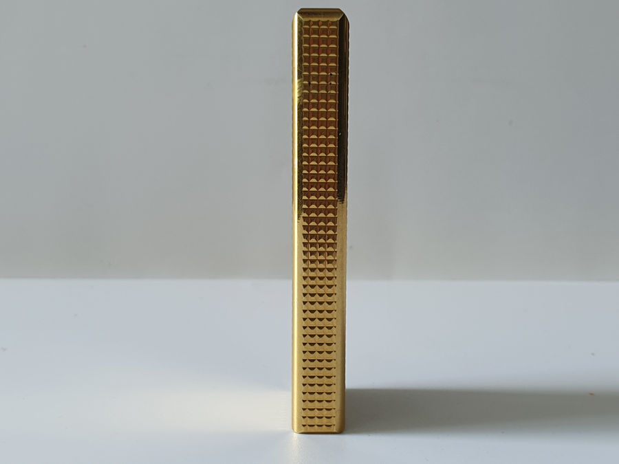 Bật lửa LongChamp