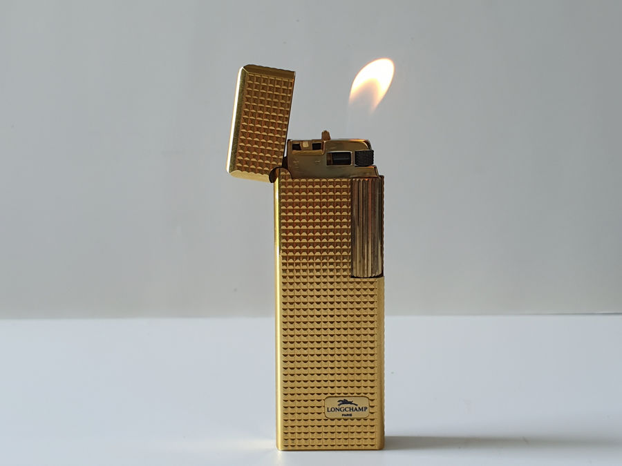 Bật lửa LongChamp