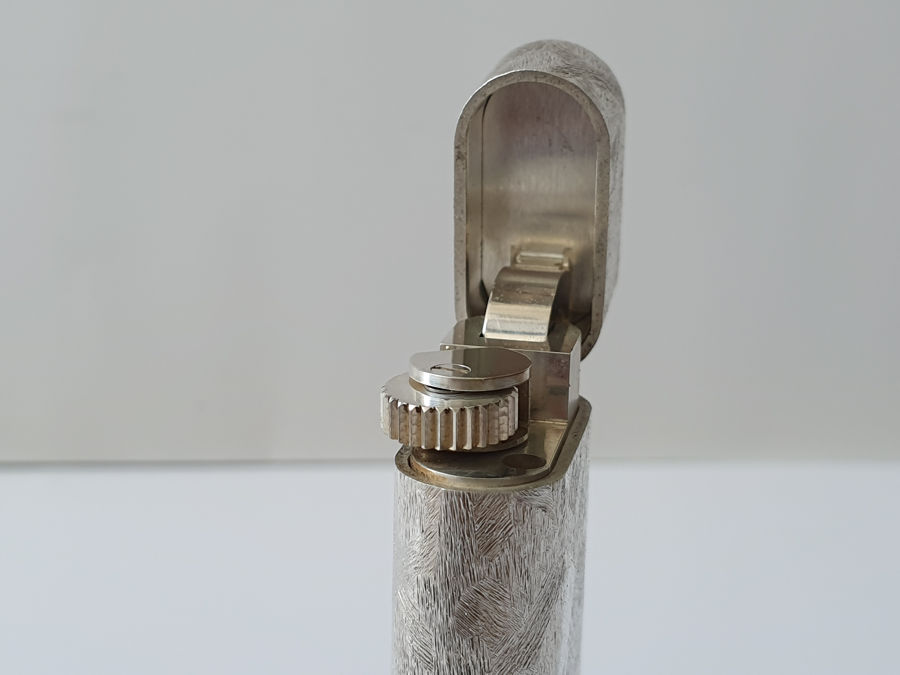 Bật lửa Cartier Silver