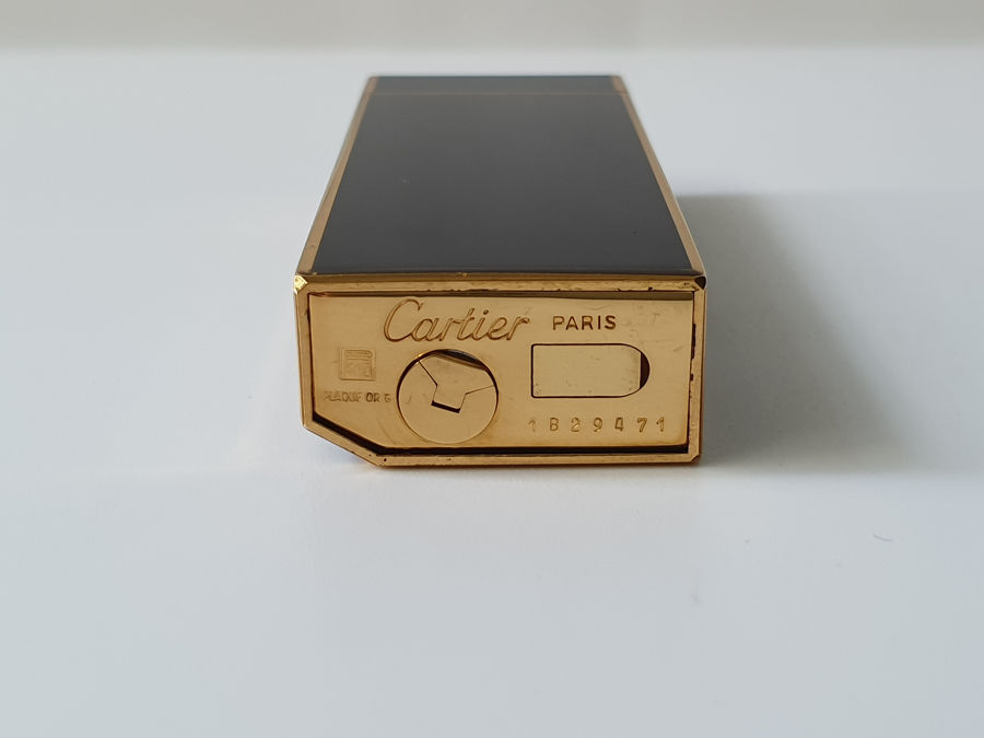 Bật lửa Cartier