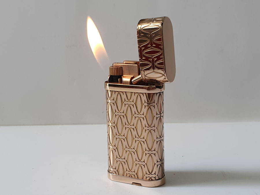 Bật lửa Cartier