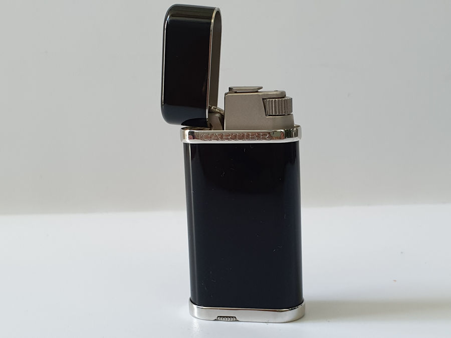 Bật lửa Cartier