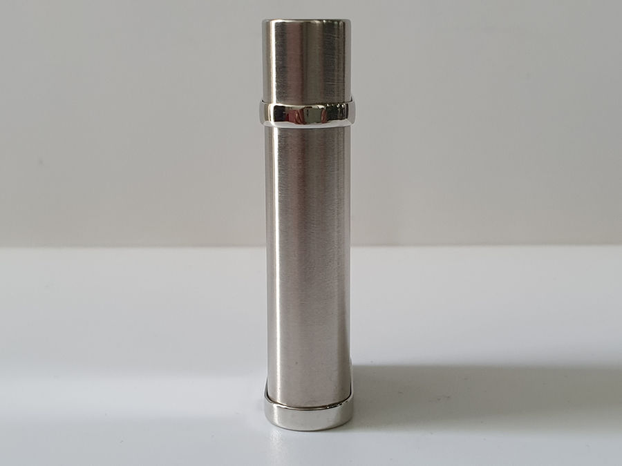 Bật lửa Cartier