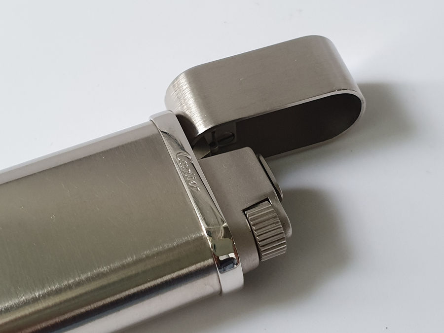 Bật lửa Cartier