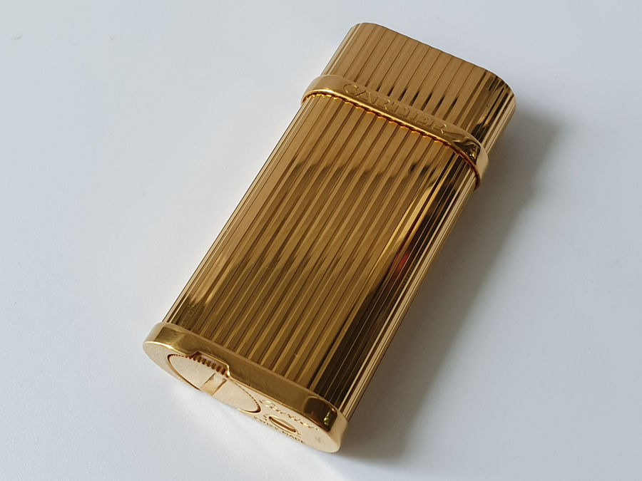 Bật lửa Cartier Gold