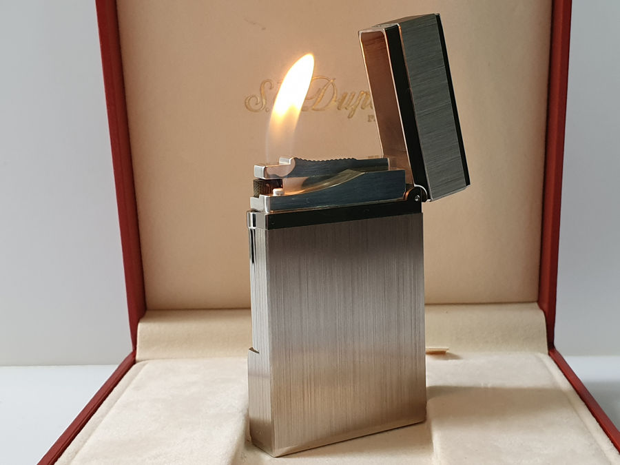 S.T Dupont lne2