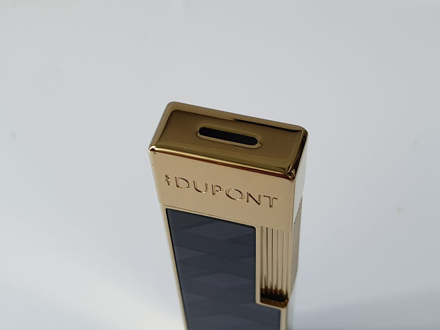 S.T Dupont TWIGGY Lighter