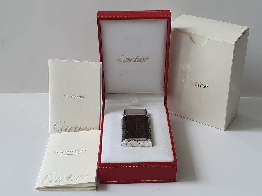 Bật lửa Cartier
