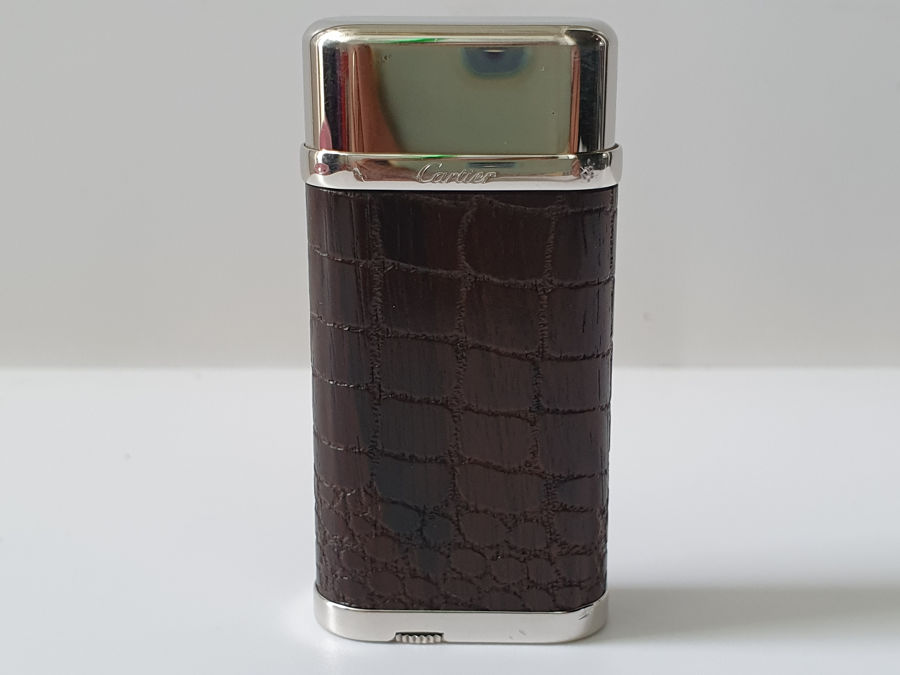 Bật lửa Cartier