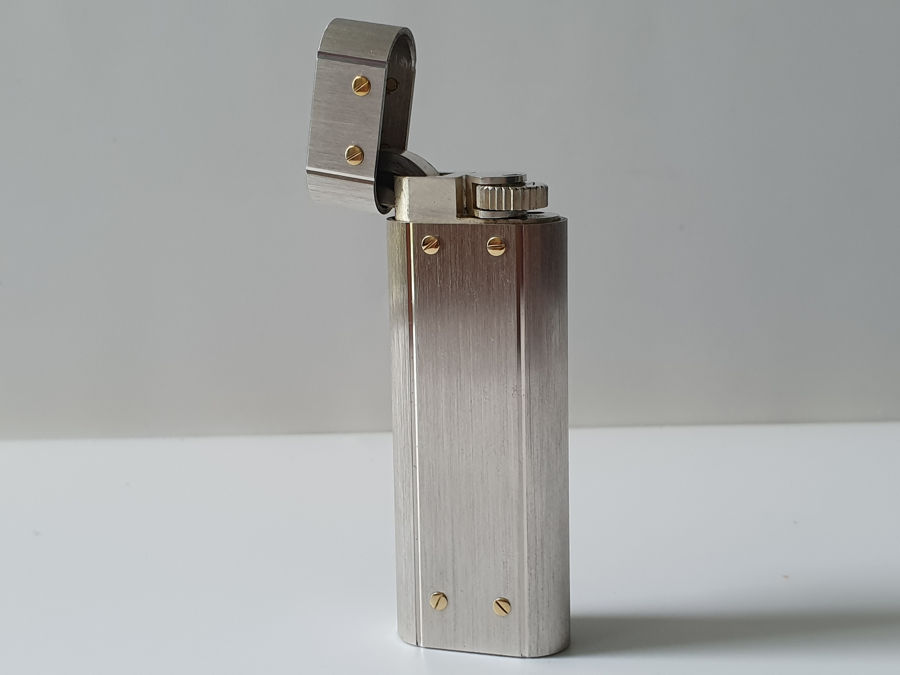 Bật lửa Cartier