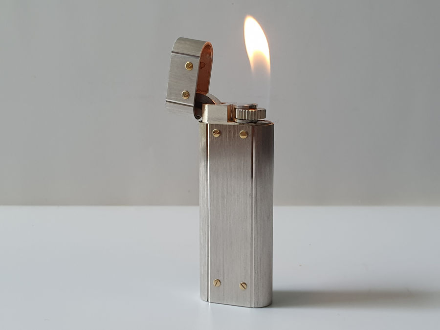 Bật lửa Cartier