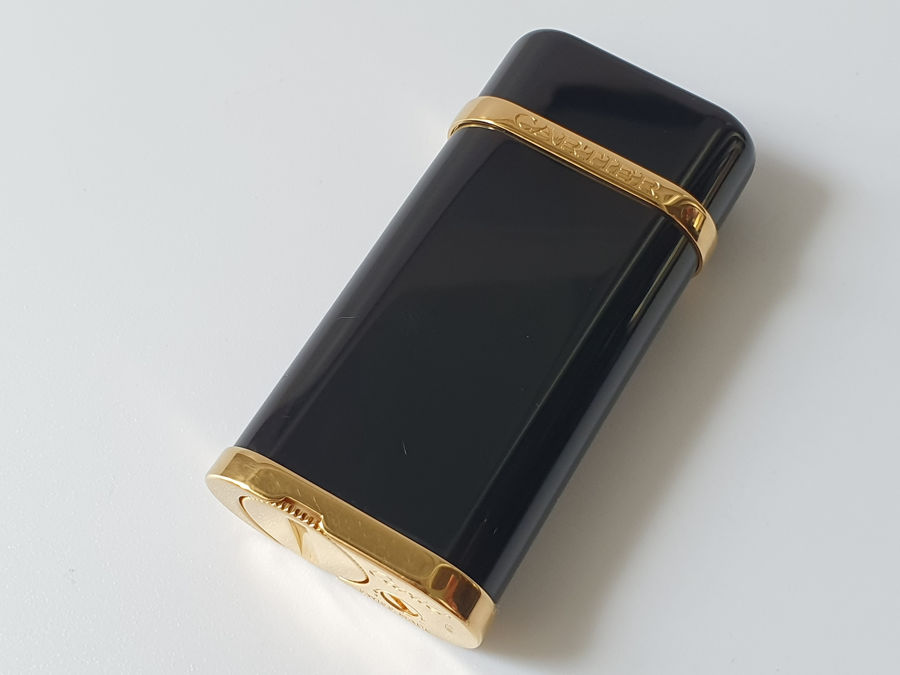 Bật lửa Cartier