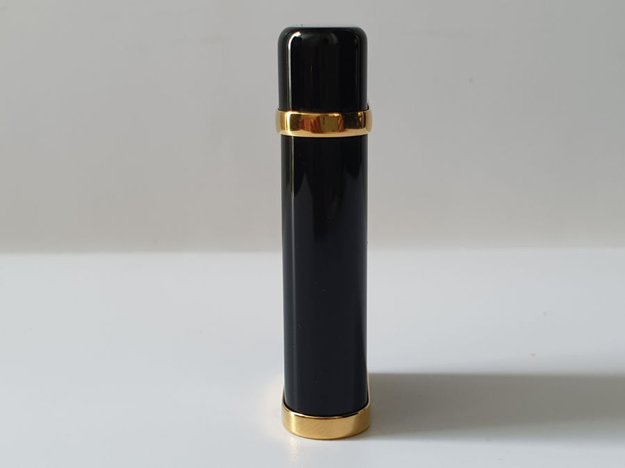Bật lửa Cartier