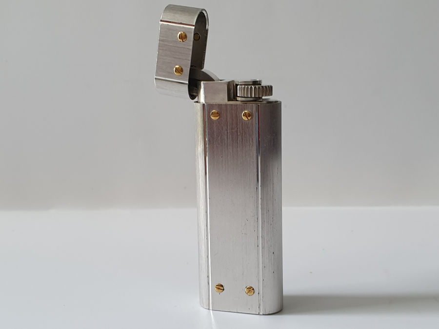 Bật lửa CARTIER