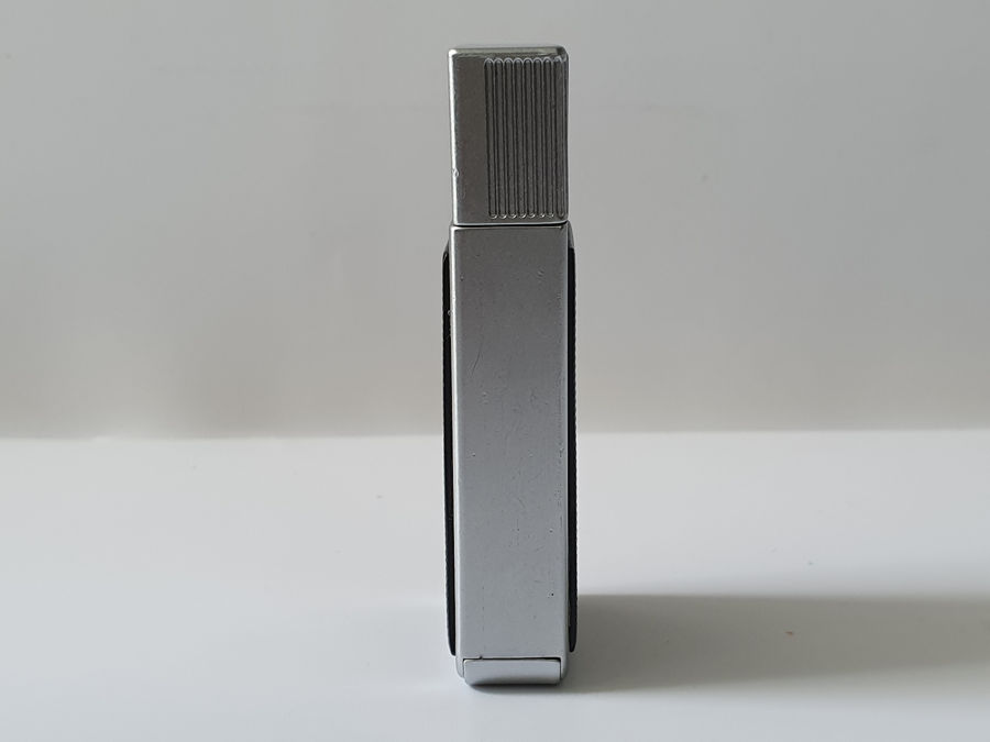 Bật lửa Braun Linear 6880