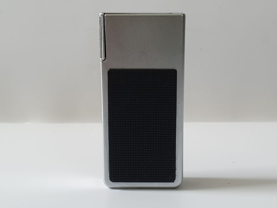 Bật lửa Braun Linear 6880