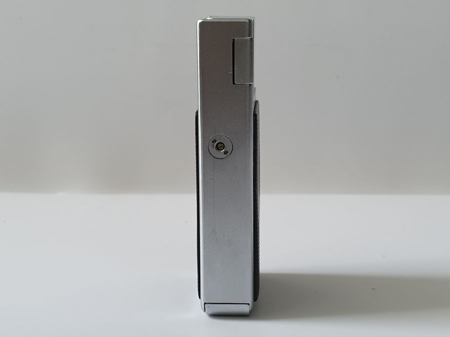 Bật lửa Braun Linear 6880